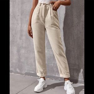 Shein Ivory Corduroy Roll Up Hem Pants!